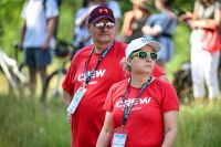 Unsere Helfer im Einsatz als Streckenposten beim LEW Kuhseetriathlon Augsburg
