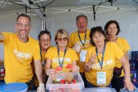 Unsere Helfer an der Zielverpflegung beim LEW Kuhseetriathlon Augsburg