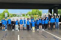 Unsere Helfer von der ISA Augsburg an der Außenverpflegungsstelle beim M-net Firmenlauf Augsburg